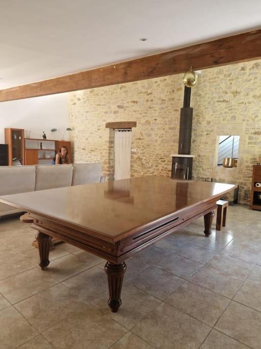Villa Demeure En Pierre Avec Piscine Privee Etauliers Exterior foto